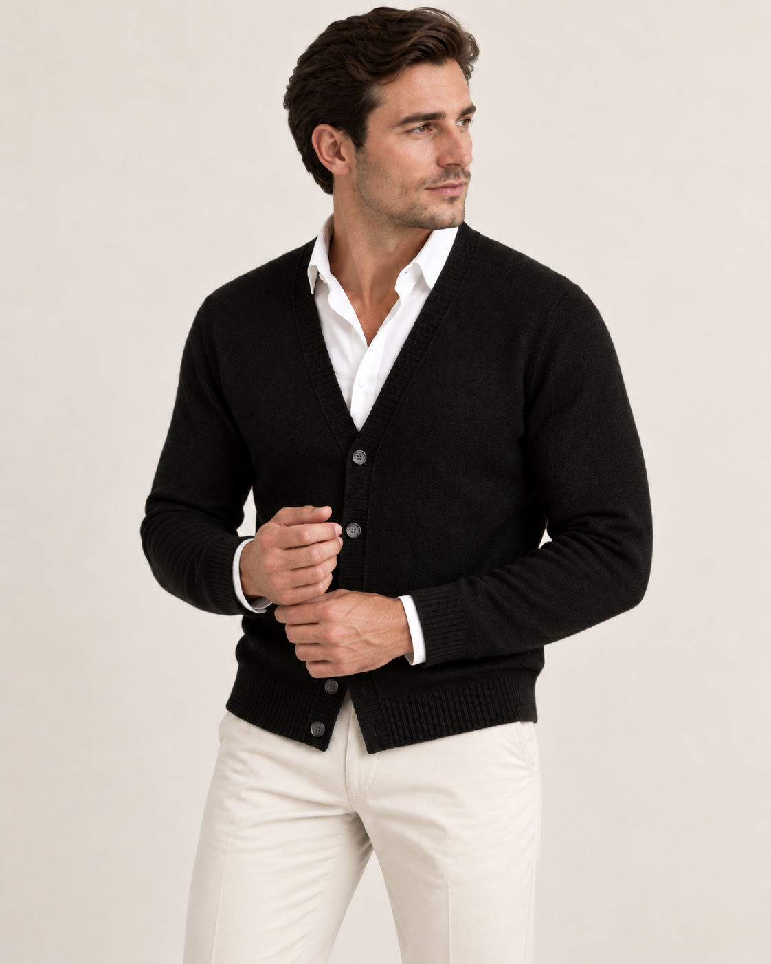 Matthias - Men's Cardigan in Merino Wool with V-Neck
