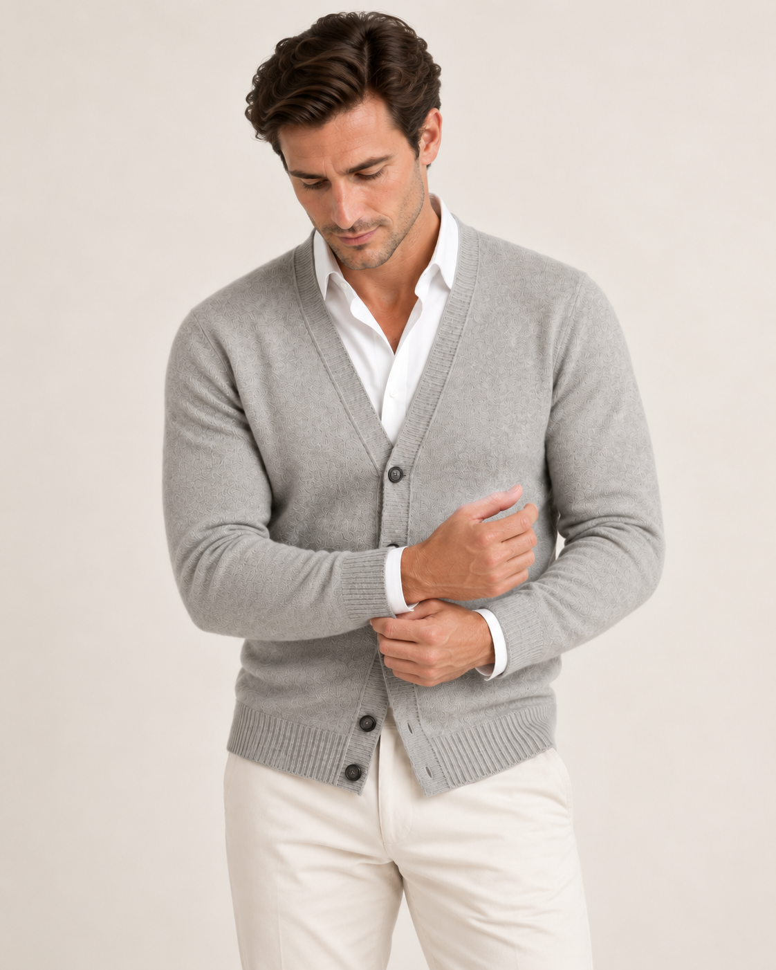 Matthias - Men's Cardigan in Merino Wool with V-Neck