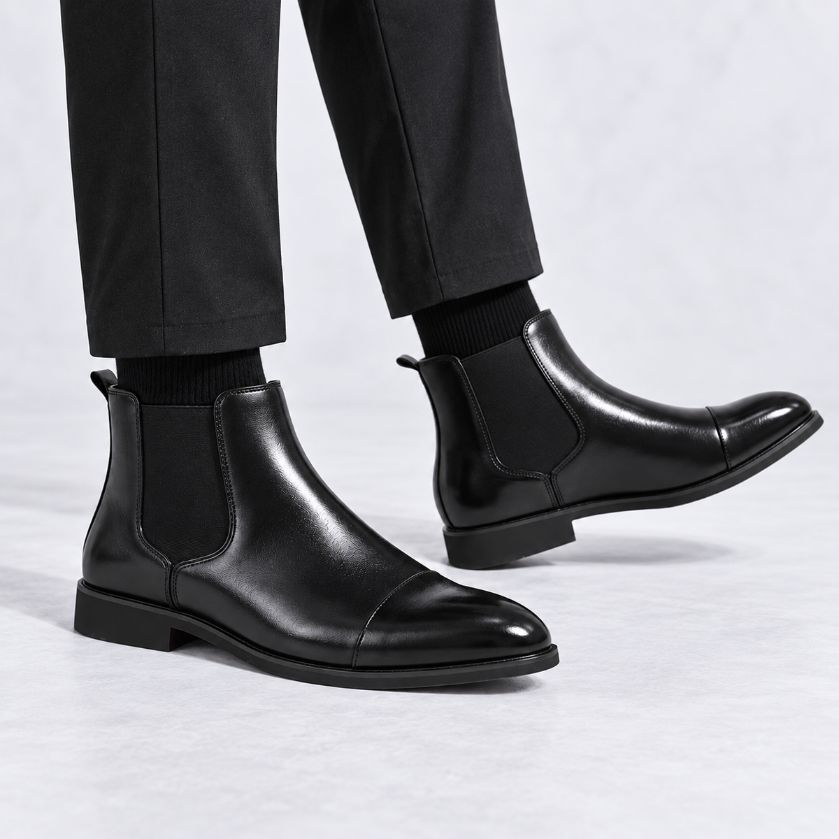 Valen - Sophisticated Men's Black Leather Pointed-Toe Chelsea Boots